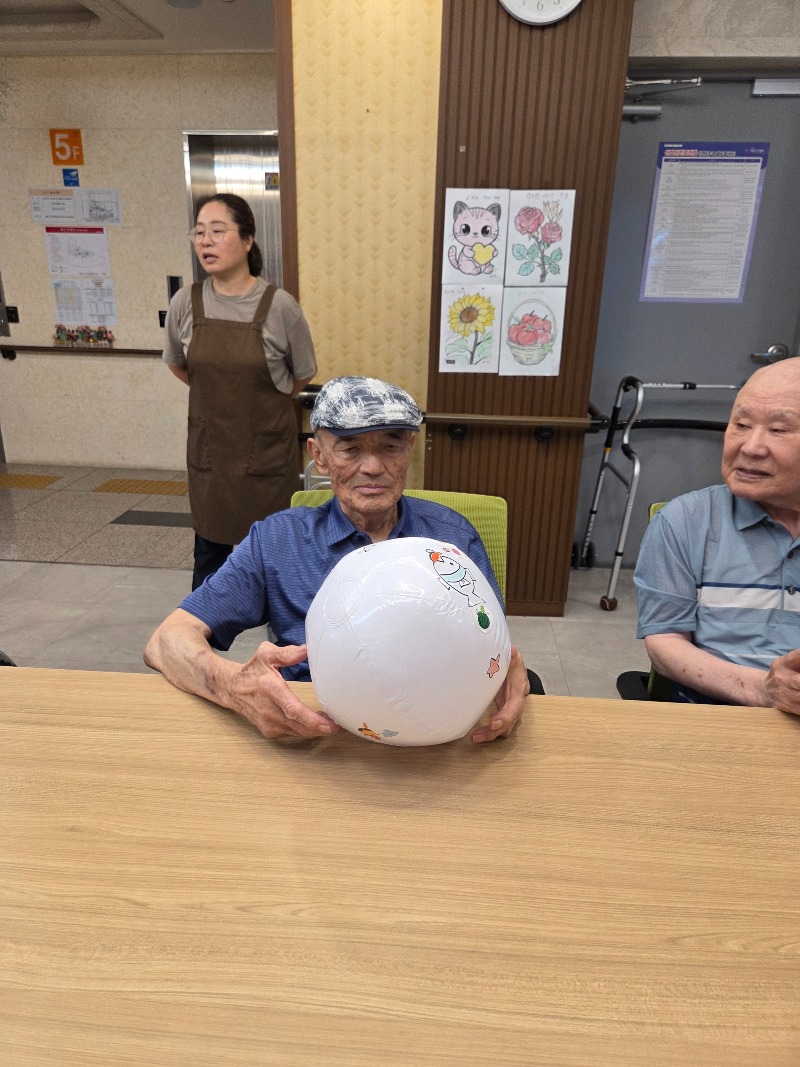KakaoTalk_20250620_155222528_06.jpg