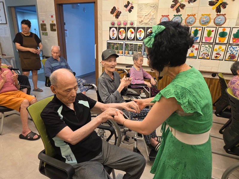 KakaoTalk_20250715_175502954_06.jpg