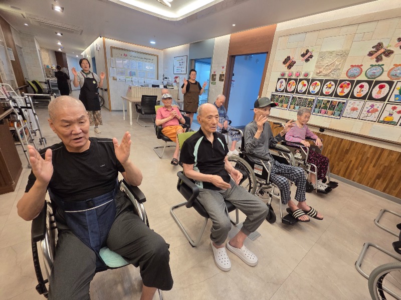 KakaoTalk_20250715_175502954_12.jpg