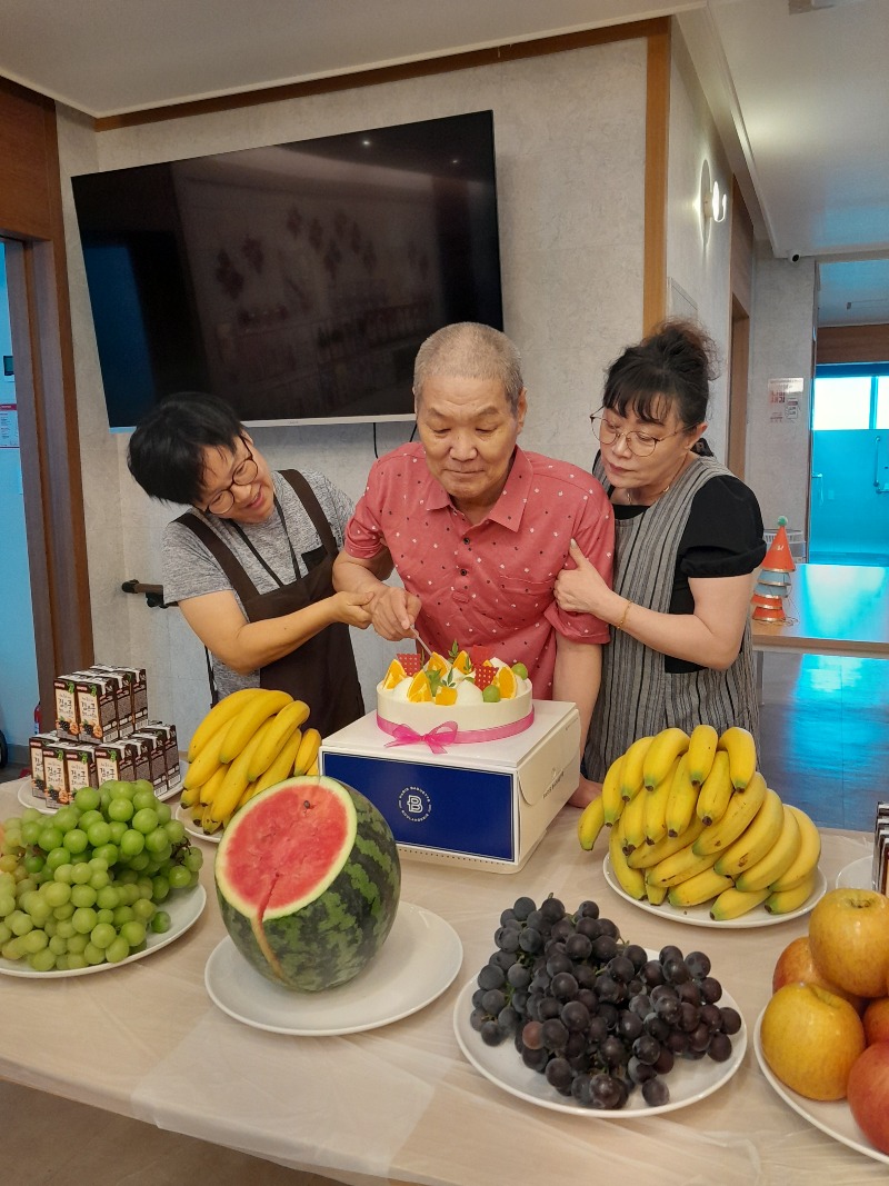 KakaoTalk_20250731_114946719_09.jpg