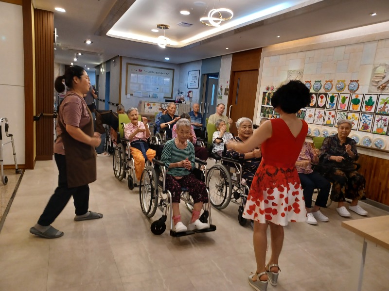 KakaoTalk_20251004_143413471_06.jpg