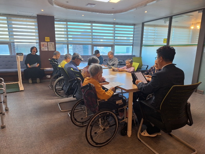 KakaoTalk_20251015_104426373_04.jpg