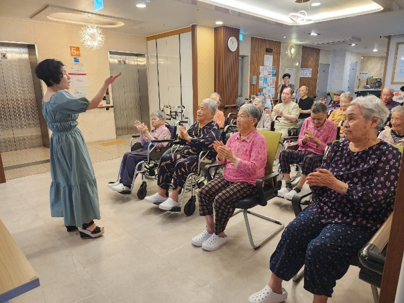 KakaoTalk_20251020_134758717_06.jpg