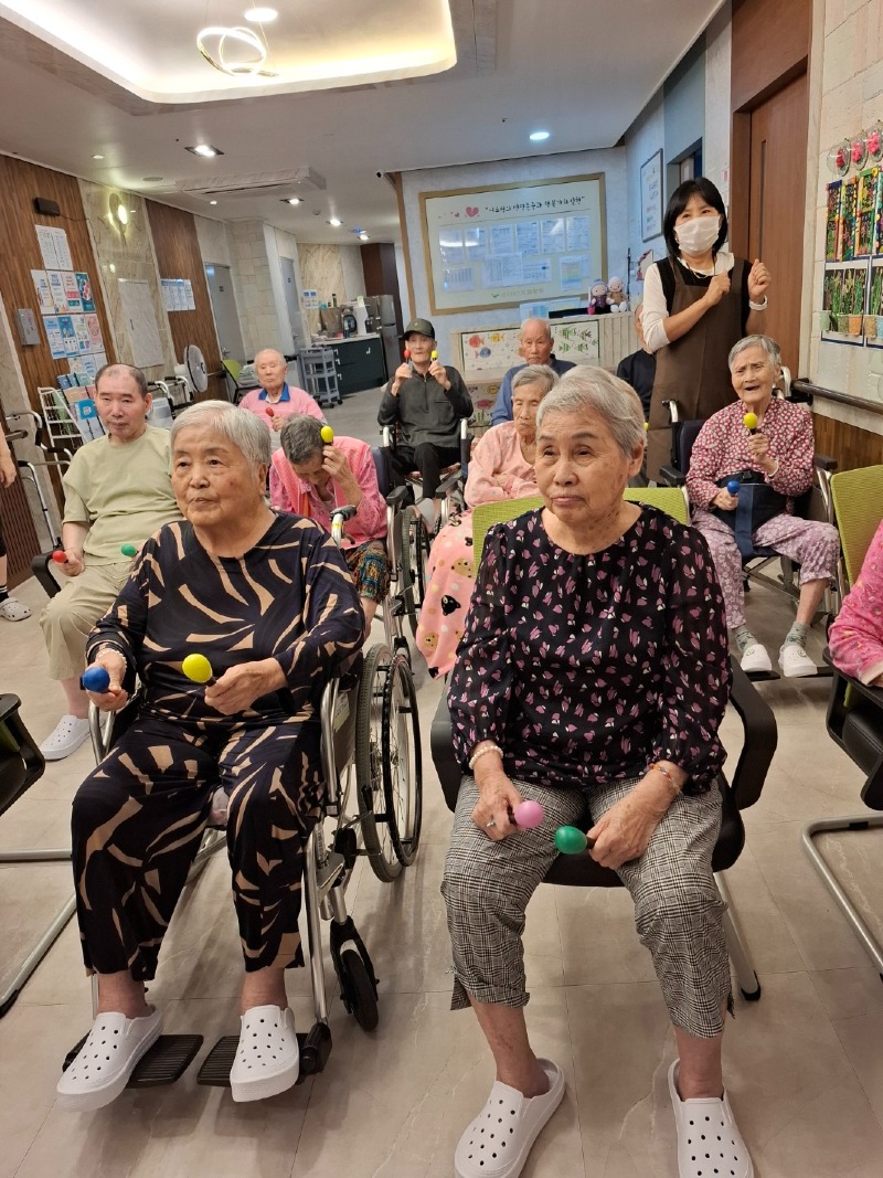 KakaoTalk_20251022_160156438_04.jpg