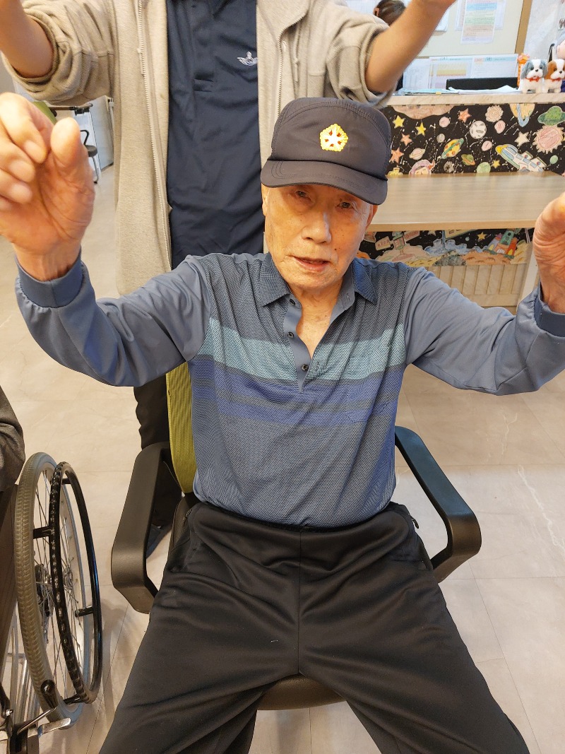 KakaoTalk_20260511_133552504_03.jpg