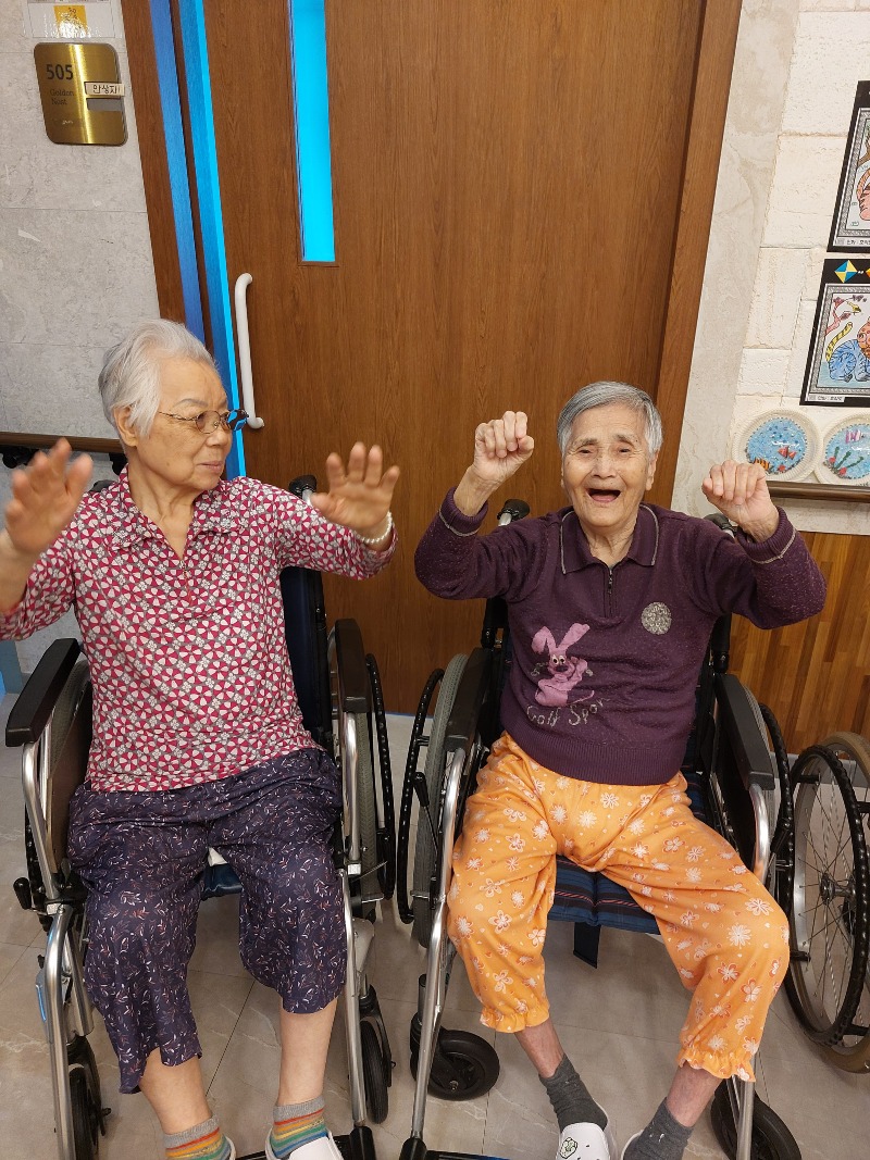 KakaoTalk_20260511_133552504_04.jpg