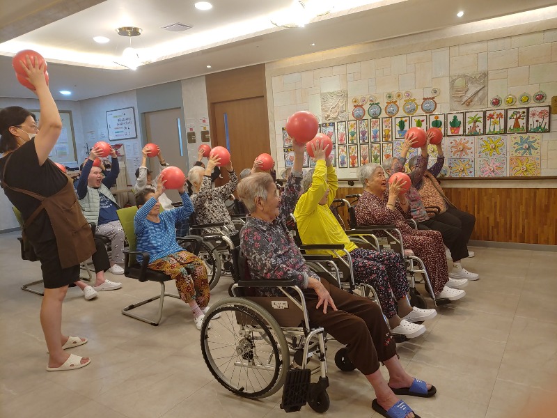 KakaoTalk_20260506_180646583_04.jpg