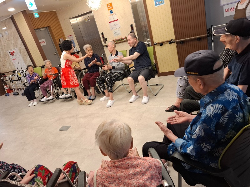 KakaoTalk_20260622_144100106_07.jpg