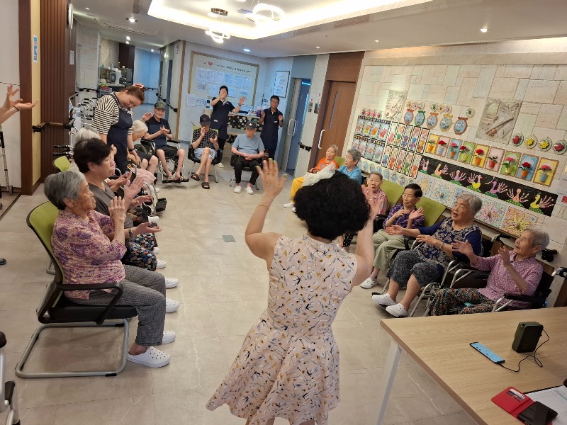 KakaoTalk_20260803_153830048_05.jpg
