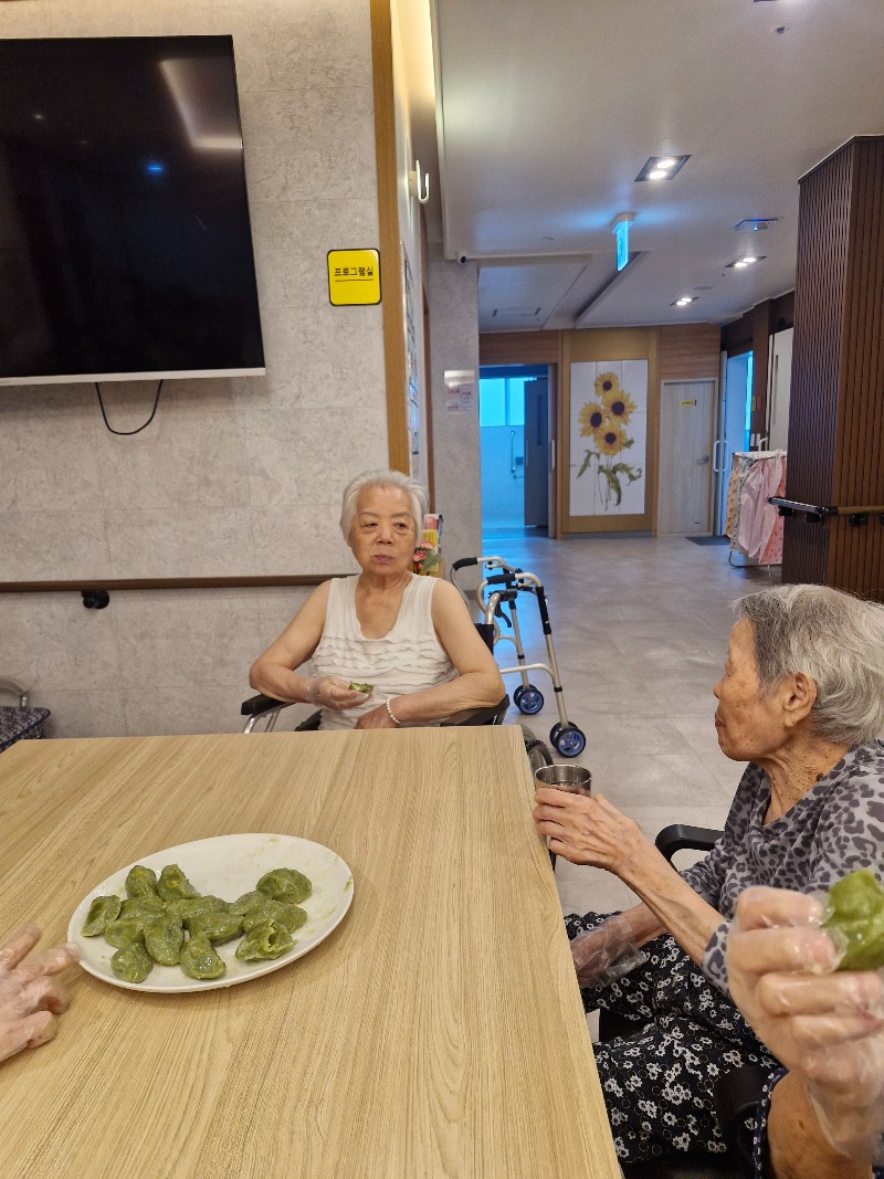 KakaoTalk_20260924_150741115_05.jpg