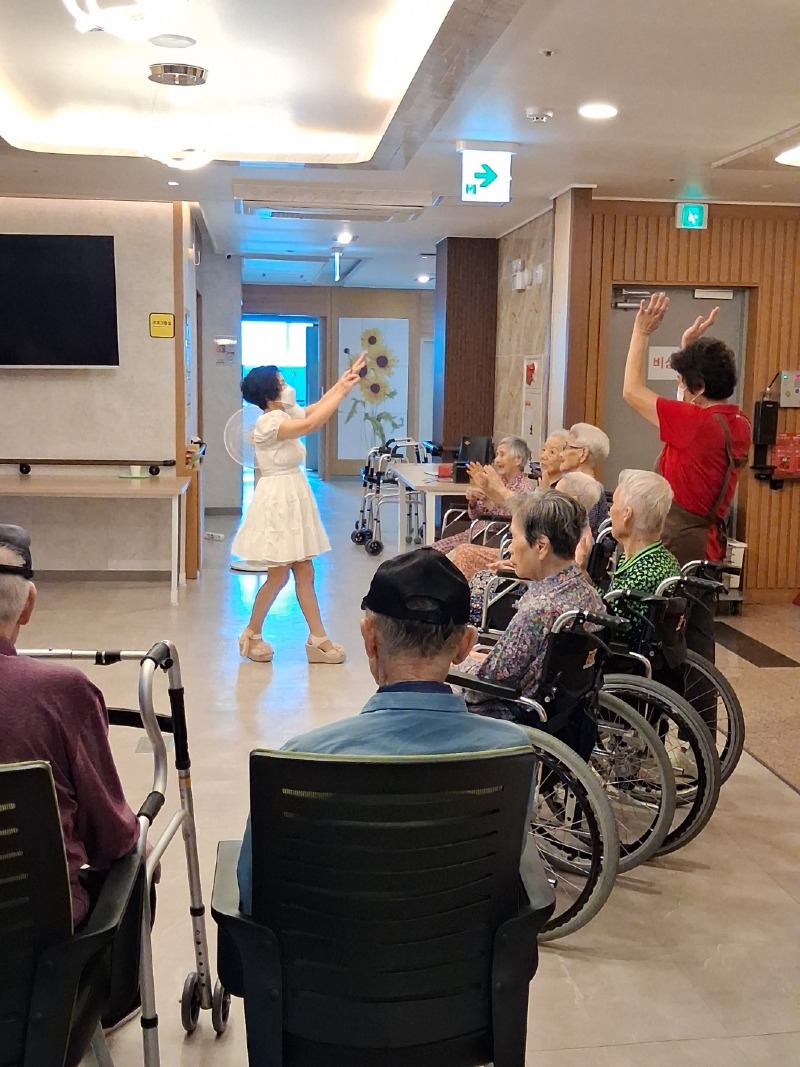 KakaoTalk_20260928_145821227_05 (1).jpg