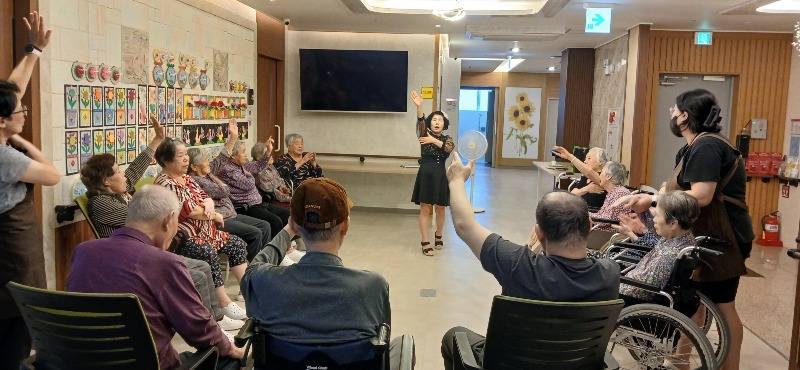 KakaoTalk_20261012_150240383_05.jpg