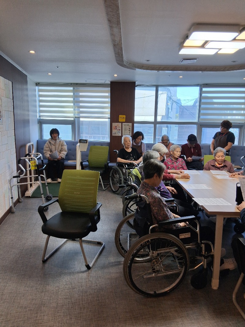 KakaoTalk_20261028_105447818_05.jpg